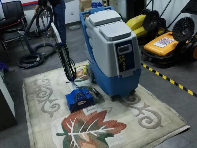 地毯清洗机功能介绍 地毯清洗机功能有哪些