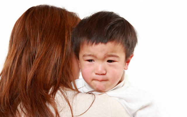 孩子哭闹、打人父母要培养娃的“加法思维” 增强情绪控制能力