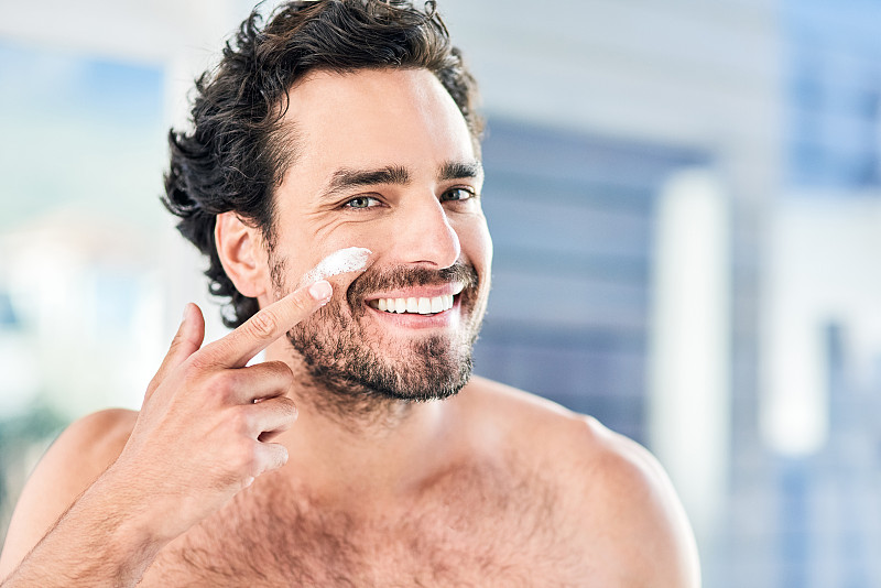 男人皮肤干性的护肤品有哪些？男人皮肤干性的护肤品有哪些品牌