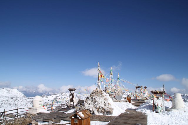 石卡雪山景区「石卡雪山值得去吗」