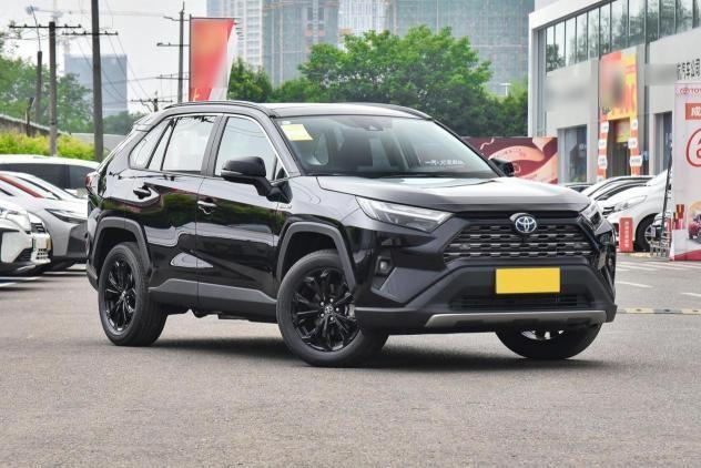 丰田RAV4荣放降价4万，双动力可选，现在购车时机是否成熟