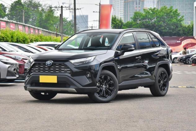 丰田RAV4荣放降价4万，双动力可选，现在购车时机是否成熟