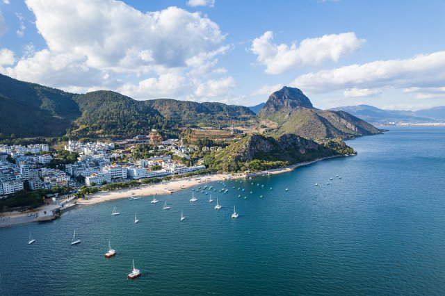 中国兰陵压油沟风景区(中国兰陵压油沟风景区免门票)