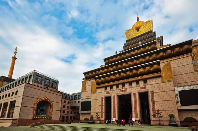 台湾十大著名寺庙(台湾十大著名寺庙介绍)