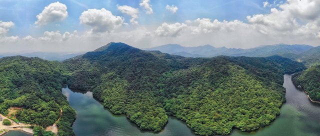 湖北十大名山排名山峦连绵风景秀丽自然景观众多