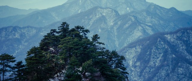 湖北十大名山排名山峦连绵风景秀丽自然景观众多