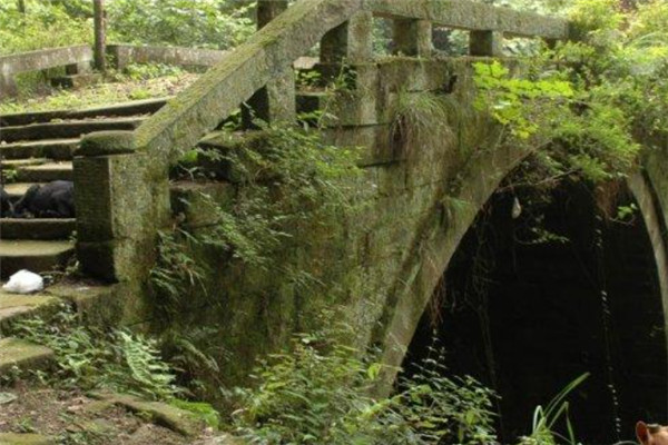 浙江十大古道排名霞客古道9.十里杜鹃古道10