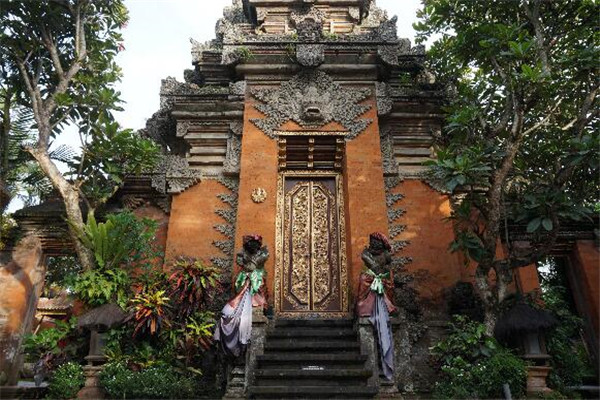 巴厘岛好玩的十大景点排名「巴厘岛好玩的十大景点有哪些」