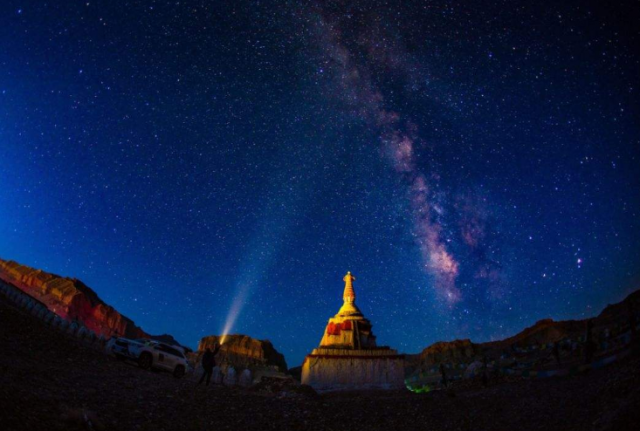 全球十大星空观景地有哪些，世界各地十大最美星空