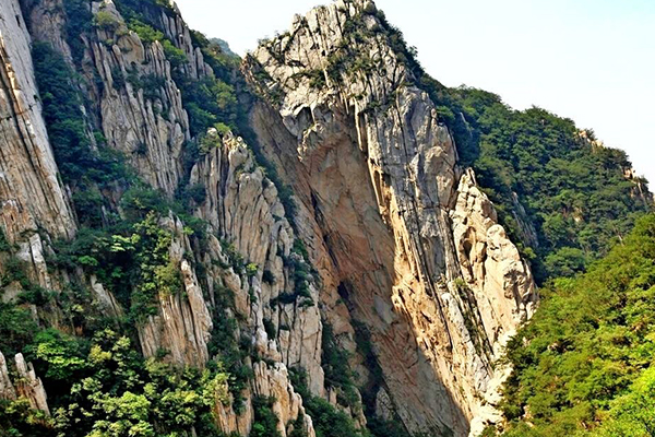 河南爬山推荐「河南爬山旅游景点」