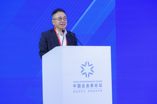 TCL李东生：创新驱动，全球化引领中国科技制造业未来