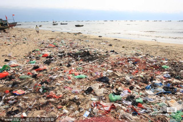 海滩垃圾 海边垃圾场