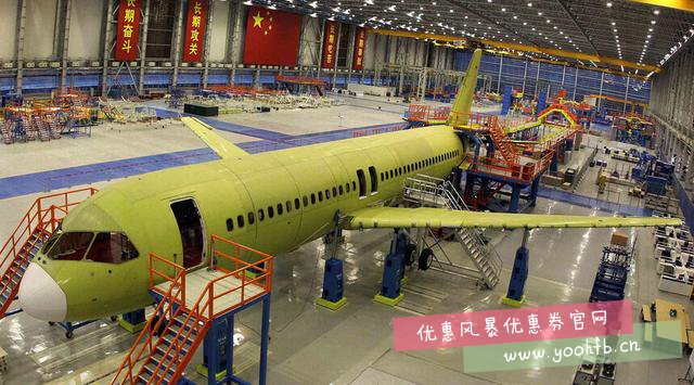 中国商飞迎来大客户，一出手就要买200架C919大飞机