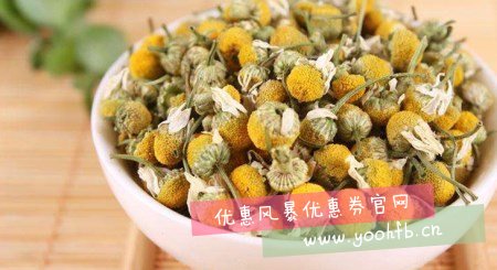 女性皮肤容易过敏怎么办？可以饮用甘菊冲泡的茶水