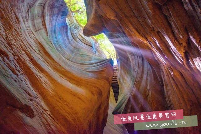 雨岔大峡谷，黄土高原上的地质奇观