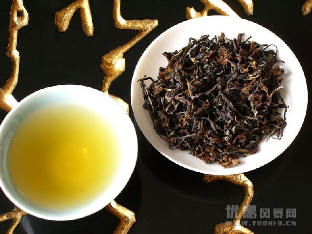 喝茶高手，教你这样闻普洱茶香气