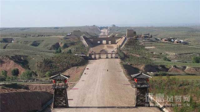 秦朝的“高速公路”，千年无草，仍在使用