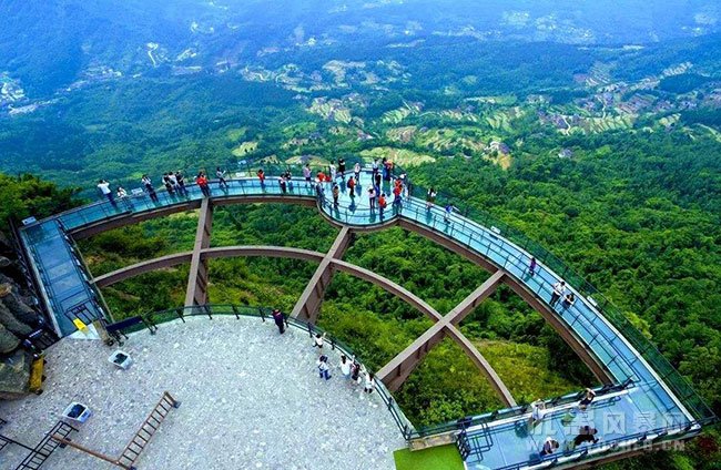 四川10大天府旅游名县推出特色线路和门票优惠活动