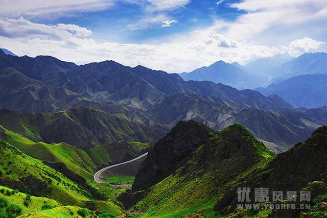 新疆旅游开启“暑期档”景区优惠活动